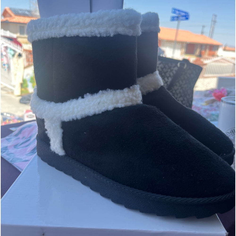 New Olivia Miller Boots